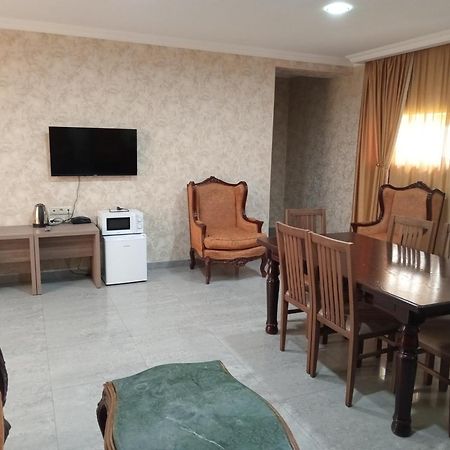 Apart Hotel Georgia Gold Tbilisi Ngoại thất bức ảnh
